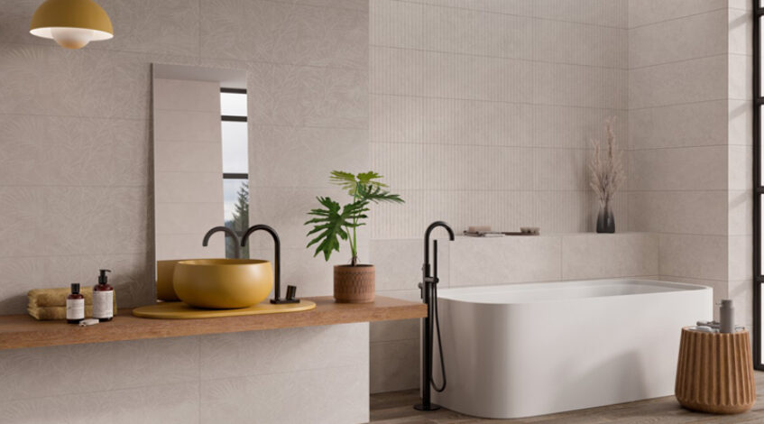 Revestimiento cerámico para el baño: diseño, durabilidad y estilo relajación y estilo dentro del hogar. Y a la hora de renovarlo, el revestimiento cerámico para el baño es una de las decisiones clave que marcará tanto la estética como la durabilidad del espacio.
En Esil de Alba ofrecemos una amplia gama de revestimientos cerámicos y azulejos para alicatar el baño, seleccionados cuidadosamente por su calidad, diseño y prestaciones técnicas.