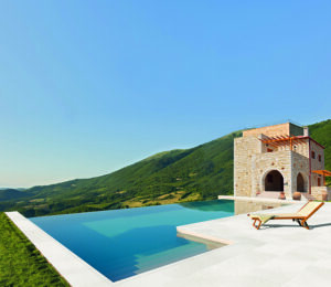 sistemas porcelánicos para piscinas